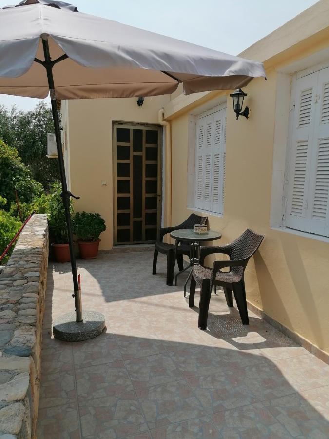 Philoxenia Holiday Home Pappadhianika Exterior photo